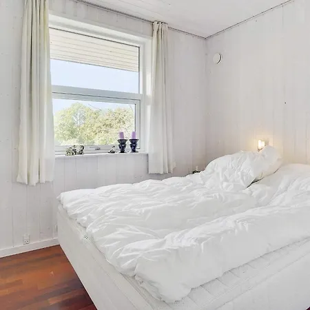 Дом отдыха 4 Person In Aabenraa-by Traum