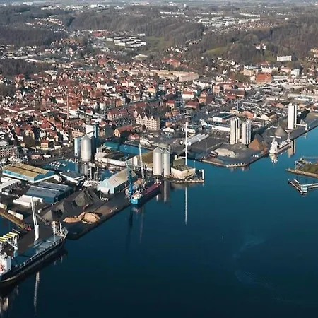 4 Person In Aabenraa-by Traum *